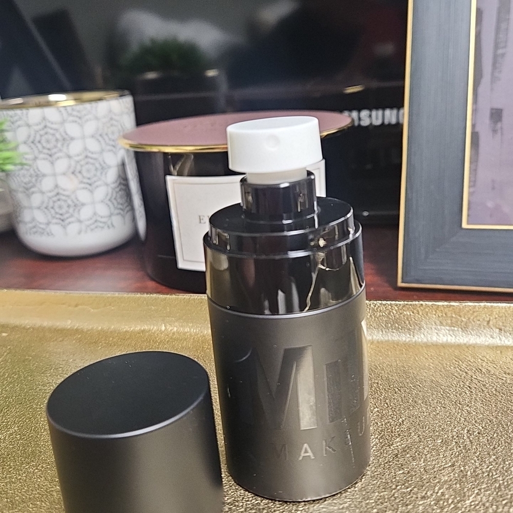 Milk Makeup Matte Setting Spray - Picture 2 of 2
